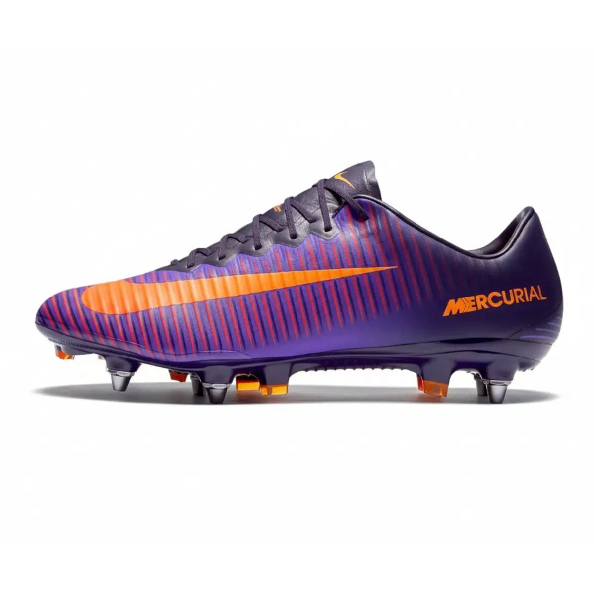 Nike Mercurial Vapor XI SG-Pro 585 / classic & rare football boots