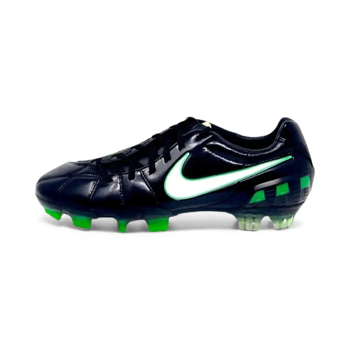 Nike Total 90 Laser III FG - Classic, rare & vintage football boots | EUNIQUEBOOTS