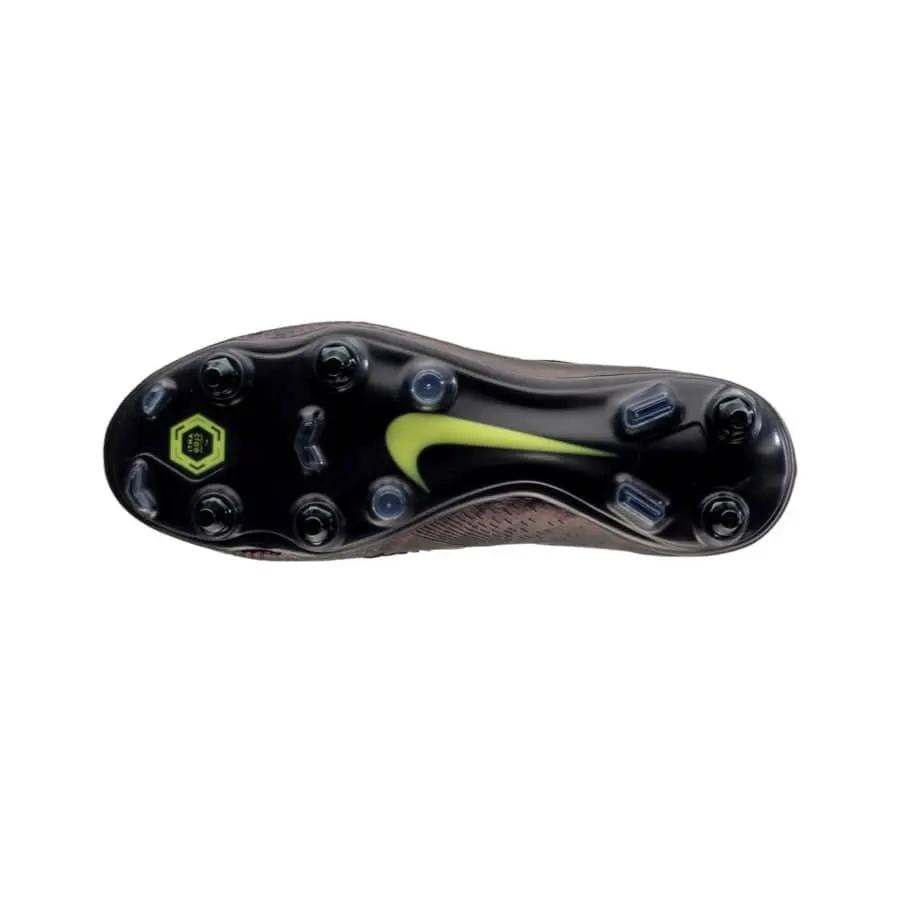 Nike Phantom Venom Elite SG-Pro AC AO0575-010 / classic & rare football boots