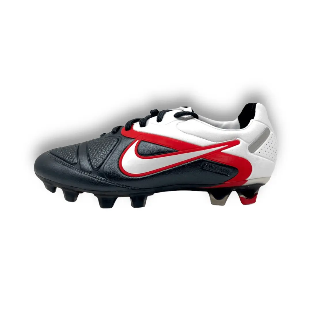 Nike CTR360 Maestri II FG 016 / classic & rare football boots