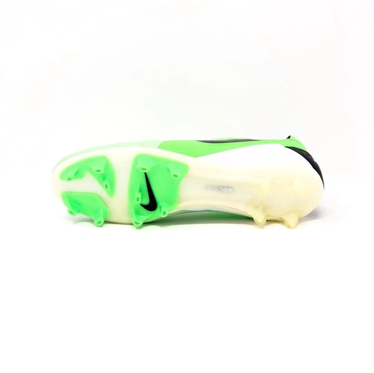 Nike CTR360 Maestri III FG 303 / classic & rare football boots