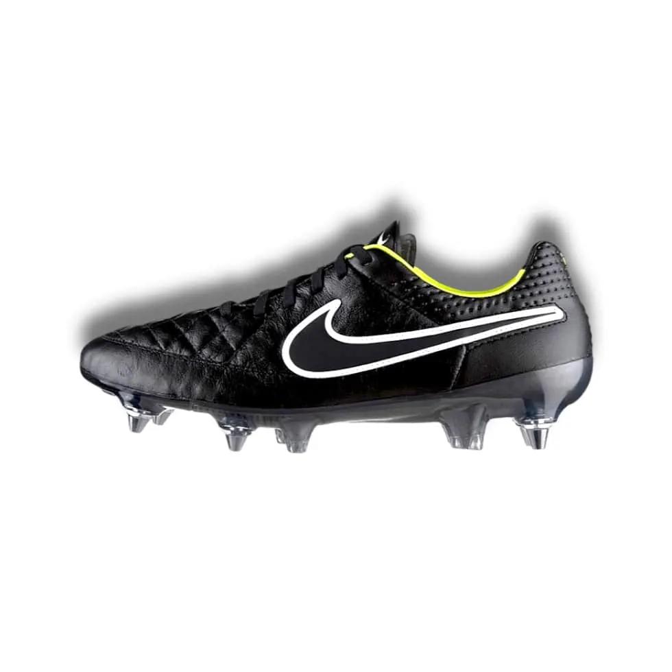 Nike Tiempo Legend V SG-Pro 631614-017 / classic & rare football boots